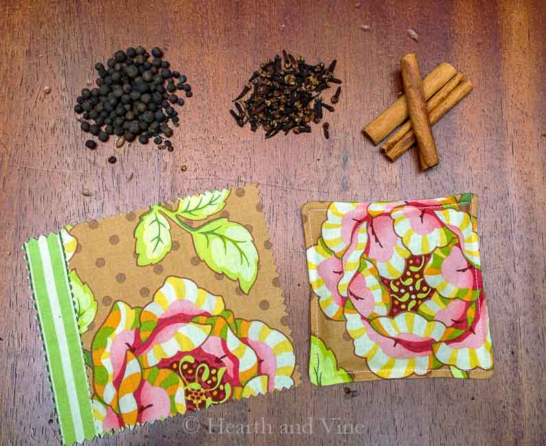 spices fabric and mug mat