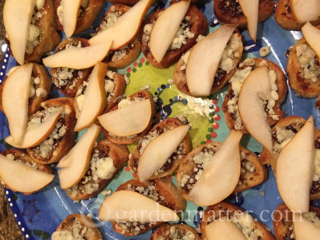 Fig. Olive, Gorgonzola & Pear Crostini