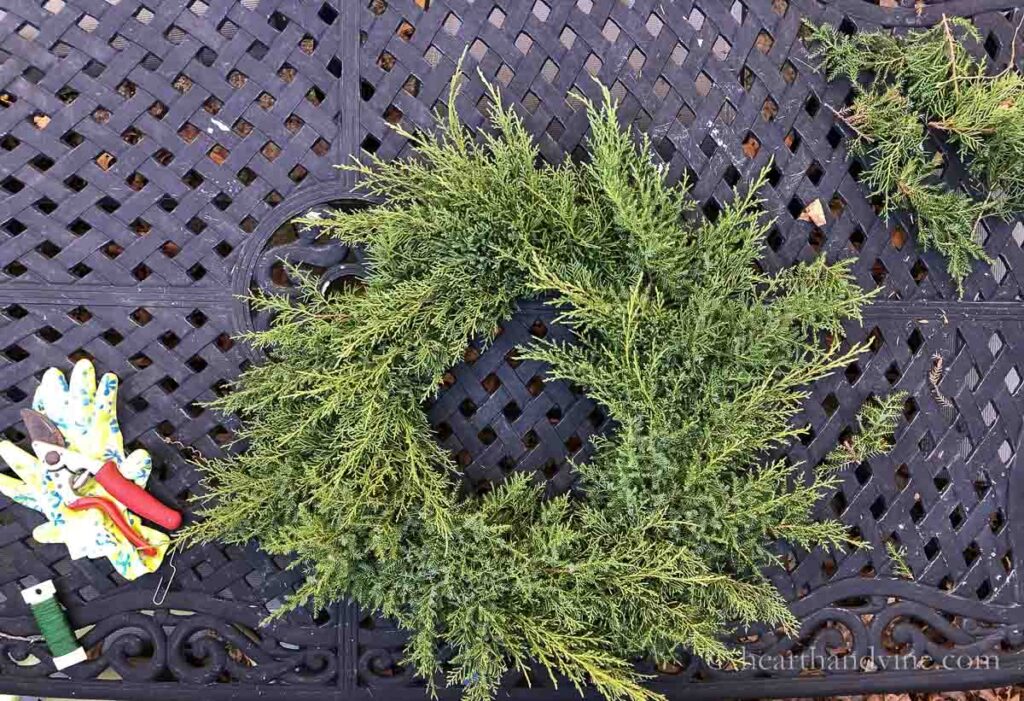 How to Make an Evergreen Wreath for Your Christmas Front Door