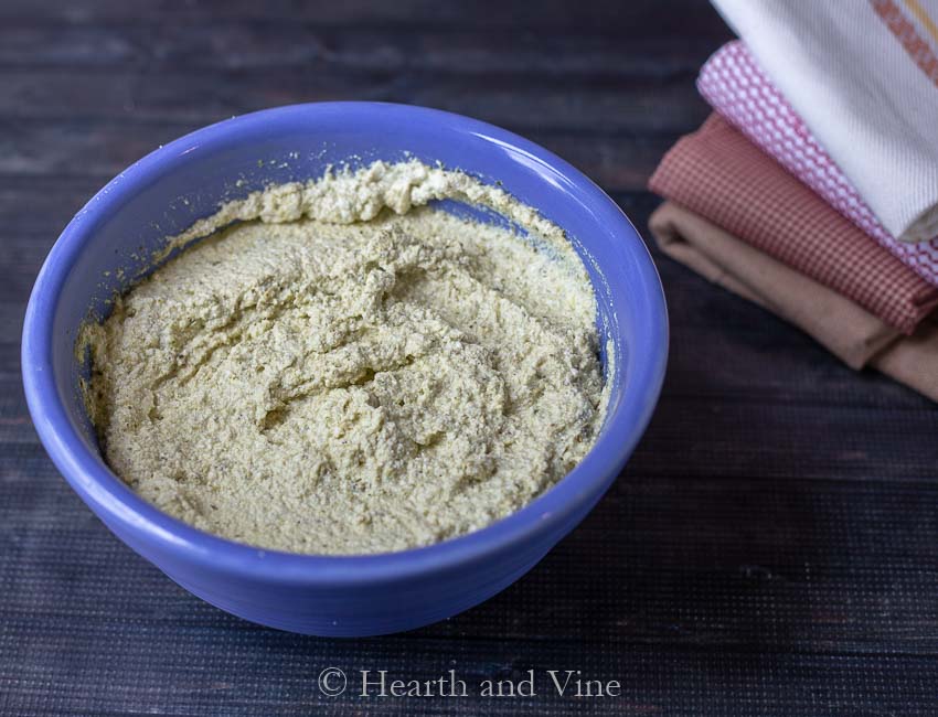 Ricotta cheese and pesto sauce