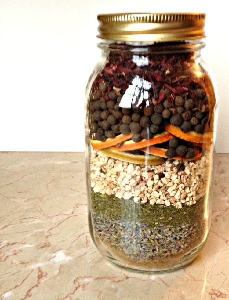 Layered potpourri jar