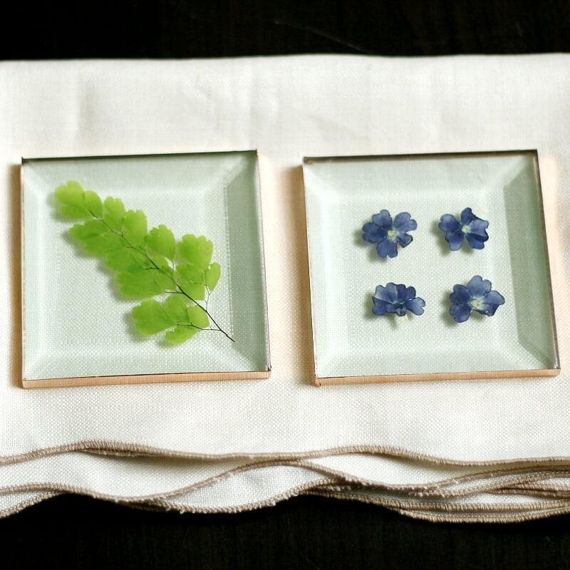 Pressed flower glass coasters