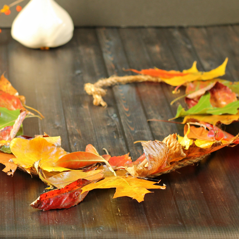 Natural fall leaf garland on table