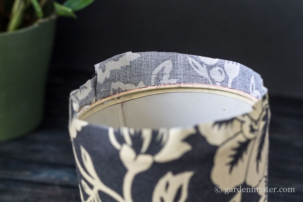 Extra fabric at top ~ DIY Fabric Lampshade Makeover ~ gardenmatter.com