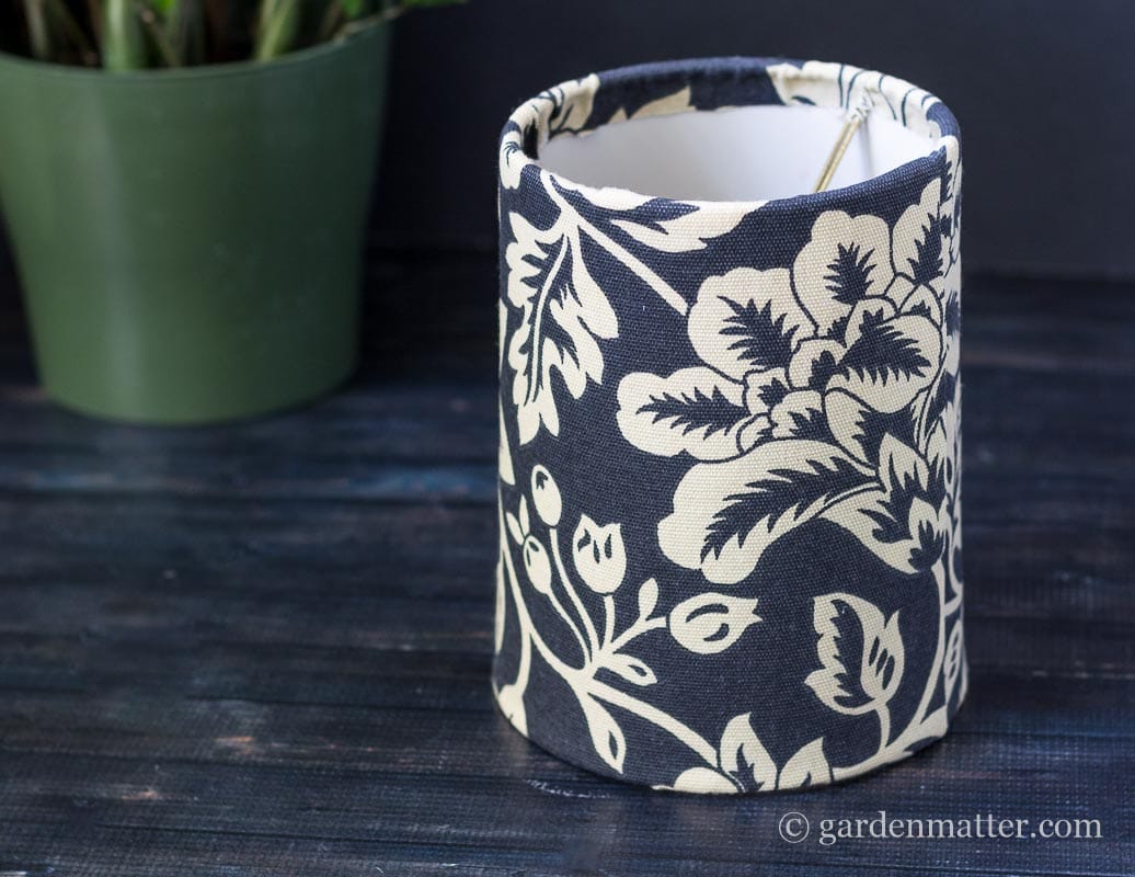 Finished lampshade ~ DIY Fabric Lampshade Makeover ~ gardenmatter.com