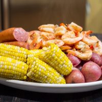 Shrimp-Boil-Serving-Platter