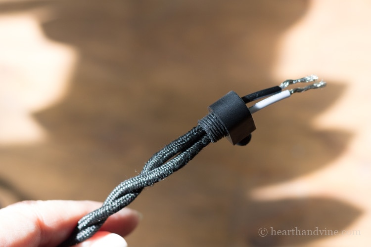 Rethreading socket connector.