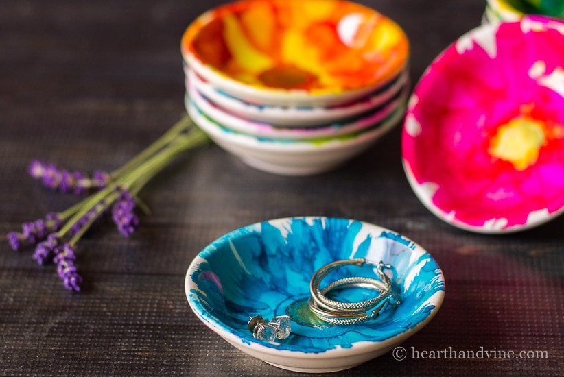 Ceramic dishes decorated with alcohol inks.