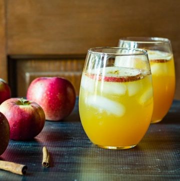 This apple cider cocktail is perfect for entertaining in the fall, with the fresh taste of apples and cinnamon, that will warm you down to your toes.