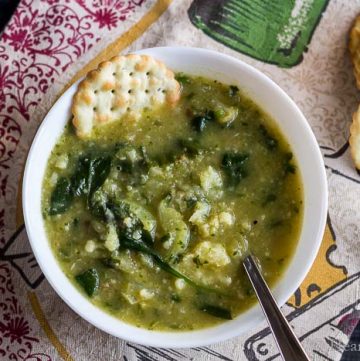 Roasted cauliflower garlic and spinach soup.