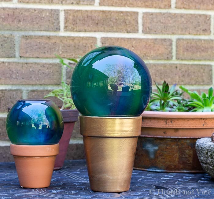 Tabletop gazing balls.