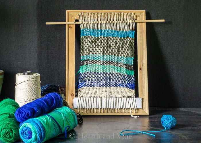 Weaving Loom Basics - Fun Projects Using Yarn and Other Threads