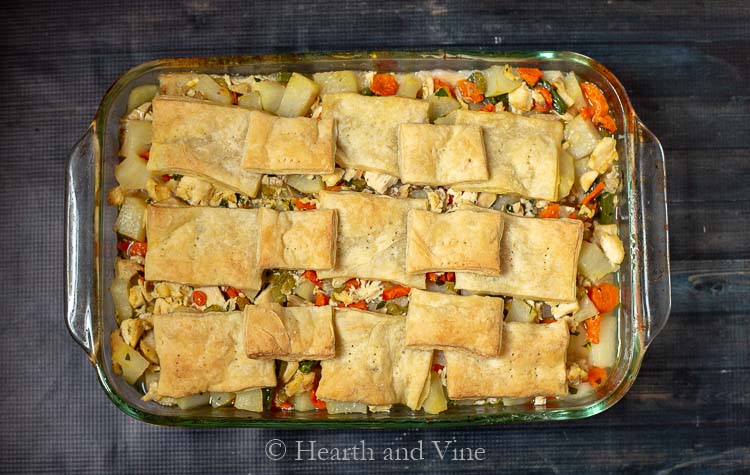 Chicken pot pie casserole baking dish