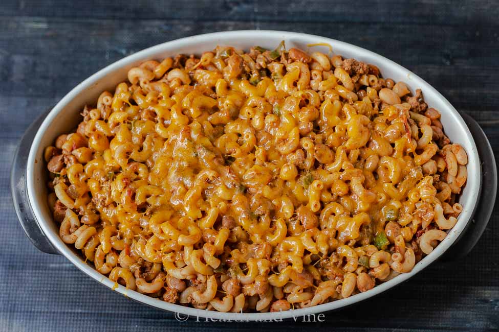 chili mac casserole dish