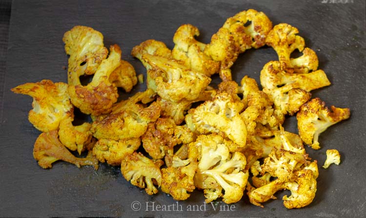 Spicy roasted cauliflower florets