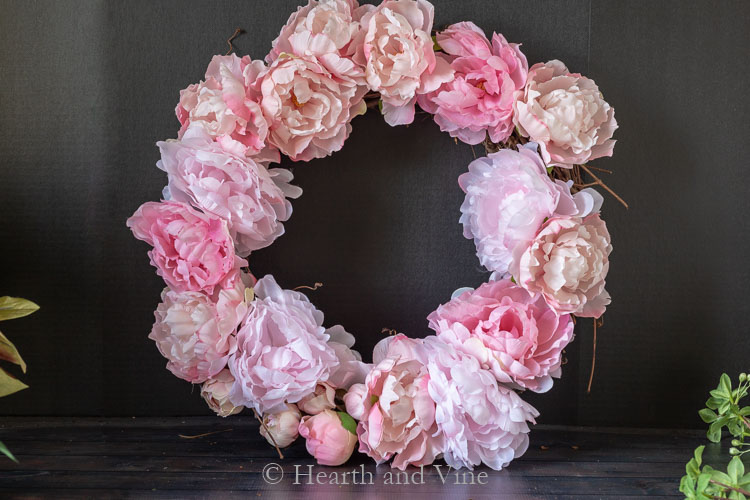 Full set of peonies on wreath