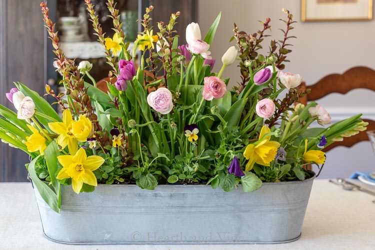 Easter flower centerpiece