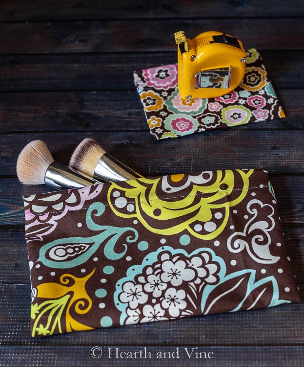 Snap bags for makeup brushes
