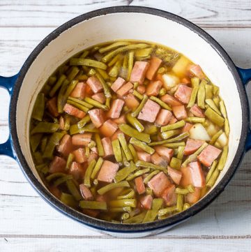 Pot of ham and green bean soup