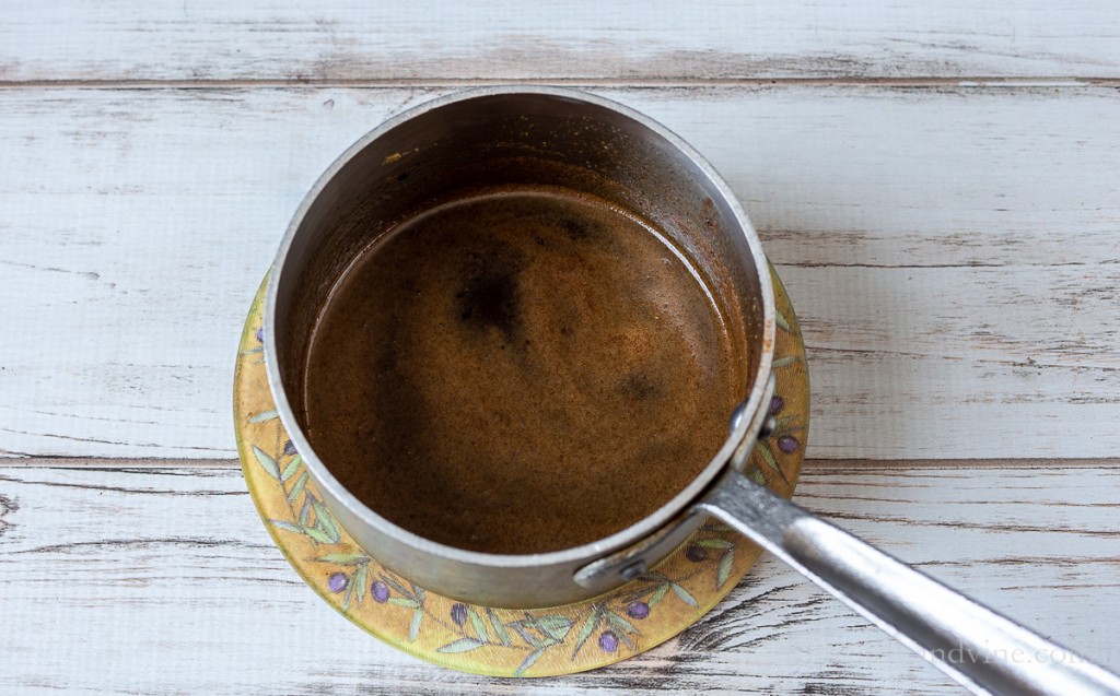 Saucepan with brown sugar glaze