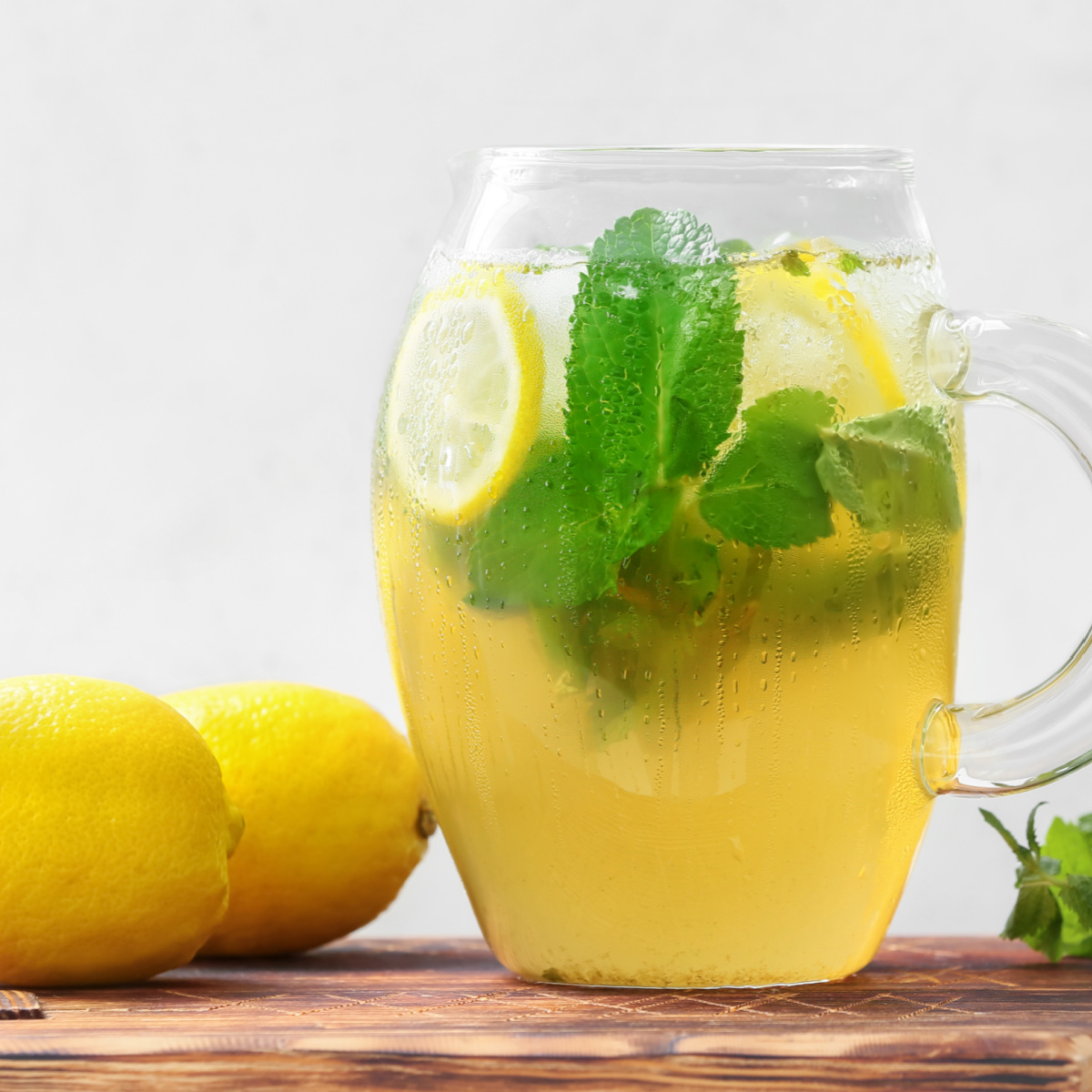 Pitcher of mint tea with lemon