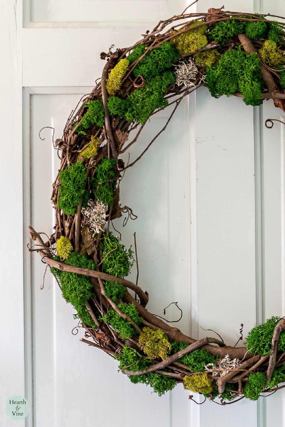 DIY Moss Wreath for Spring Hearth and Vine