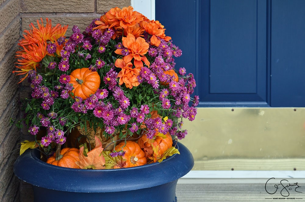 23 Fabulous Front Porch Fall Planter Ideas