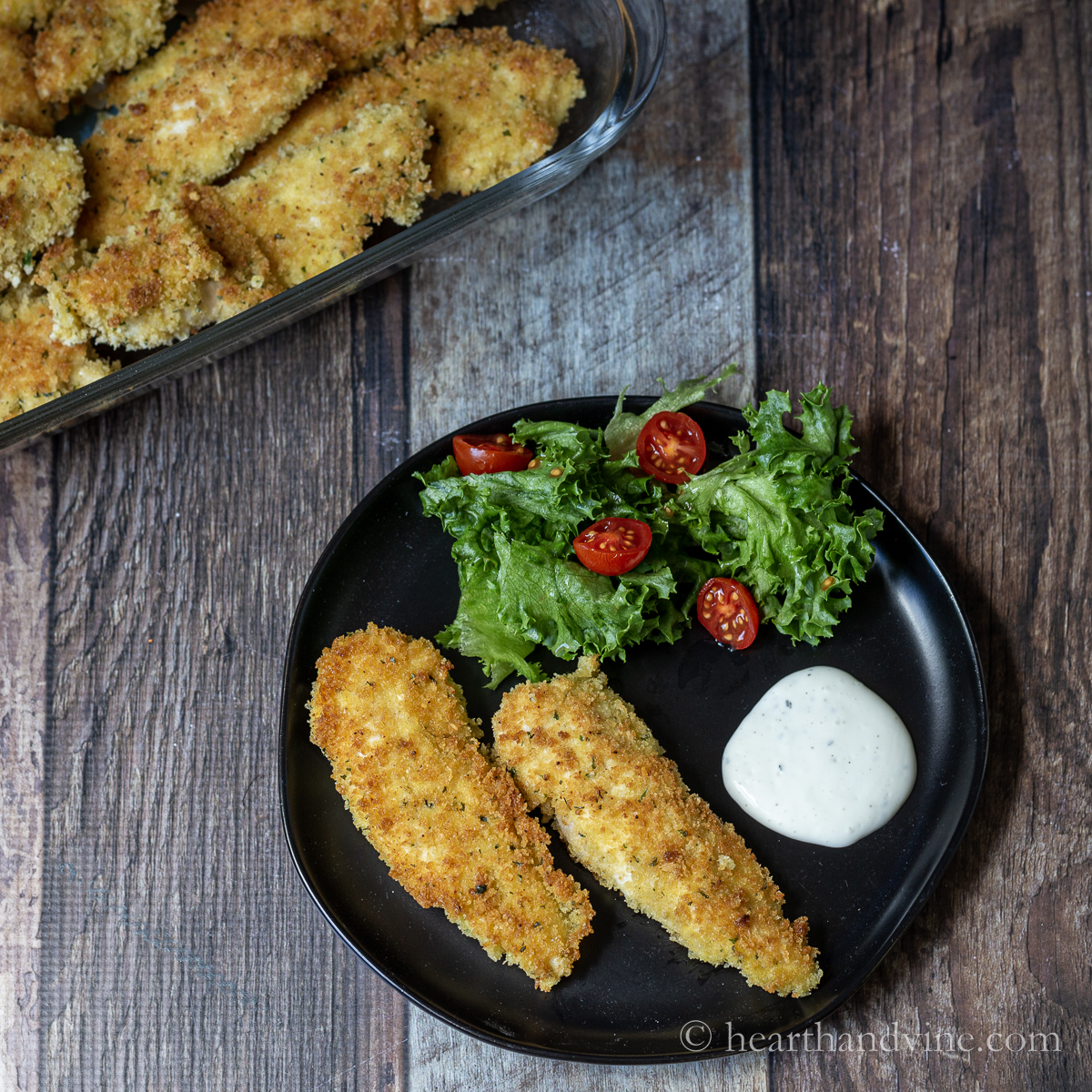 Panko chicken strips with salad and ranch dip