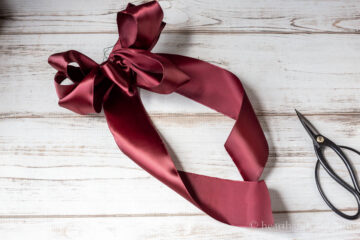 Simple Tail For Ribbon How to Make a Bow | Hearth and Vine