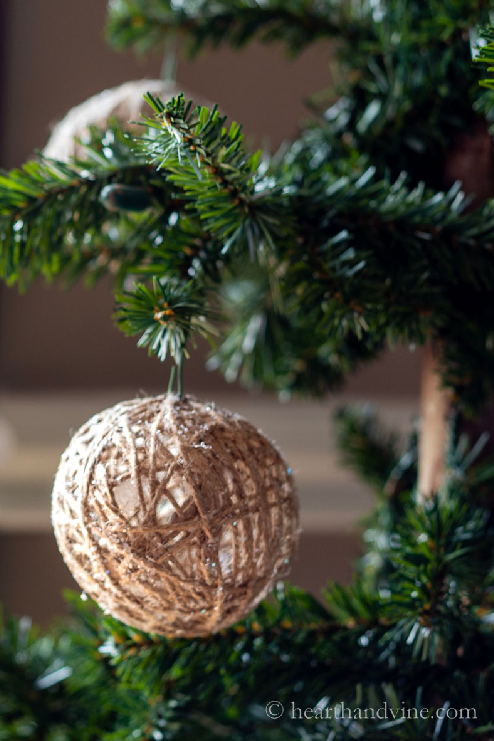 DIY Twine Ornament Balls with Glitter Hearth and Vine