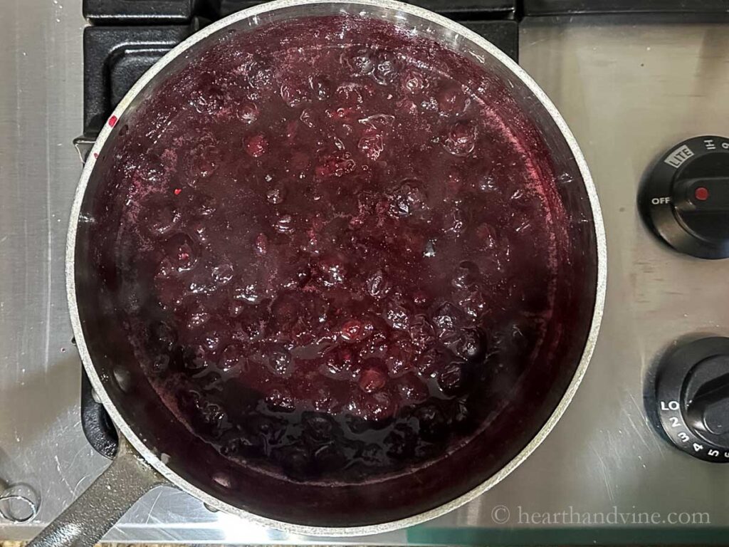No Bake Blueberry Cheesecake Bars with Fresh Blueberries