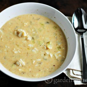This cream of crab soup recipe is easy and so tasty with all the flavors of the Maryland shore.