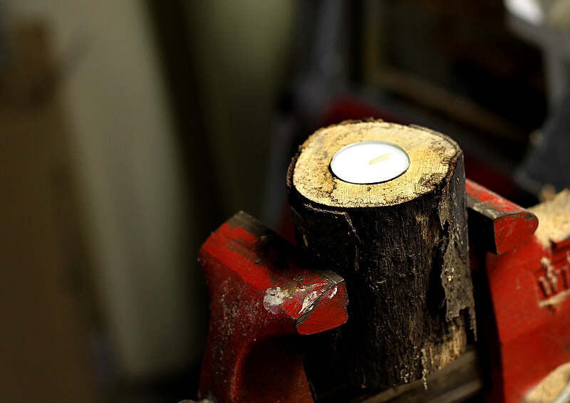 Fitting tealight into log